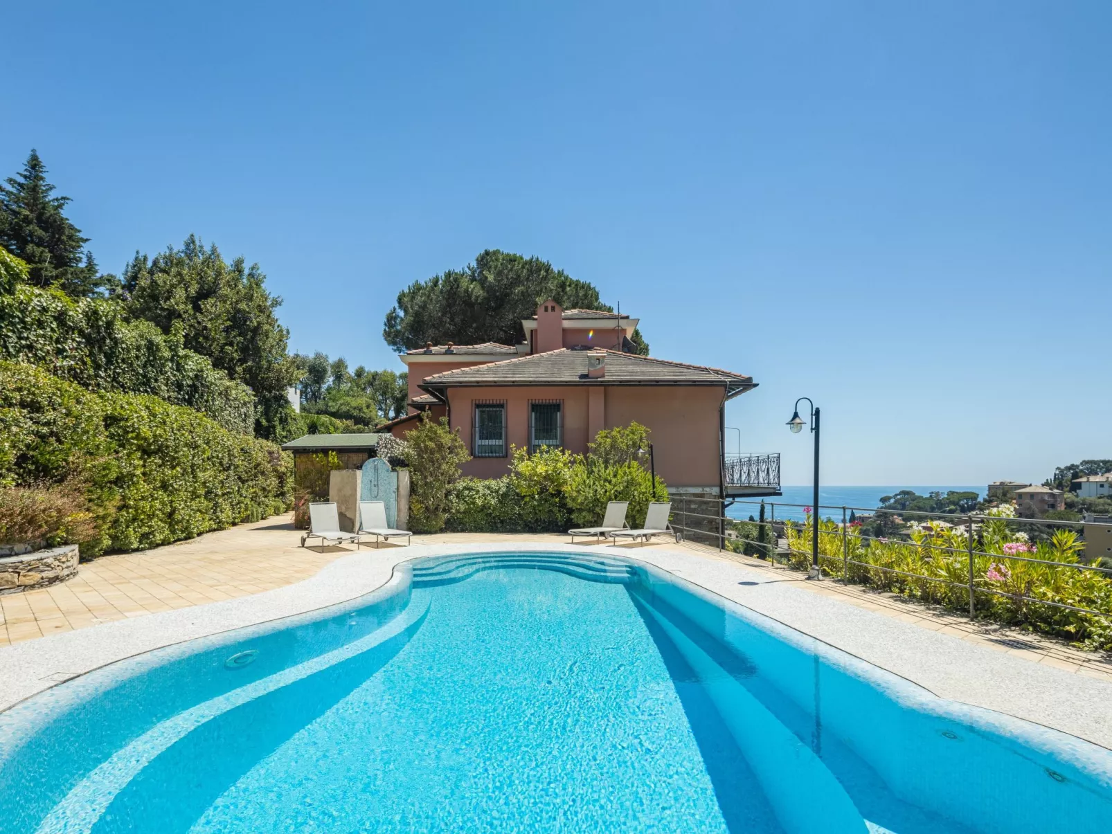 Casa del Leone II-Outside