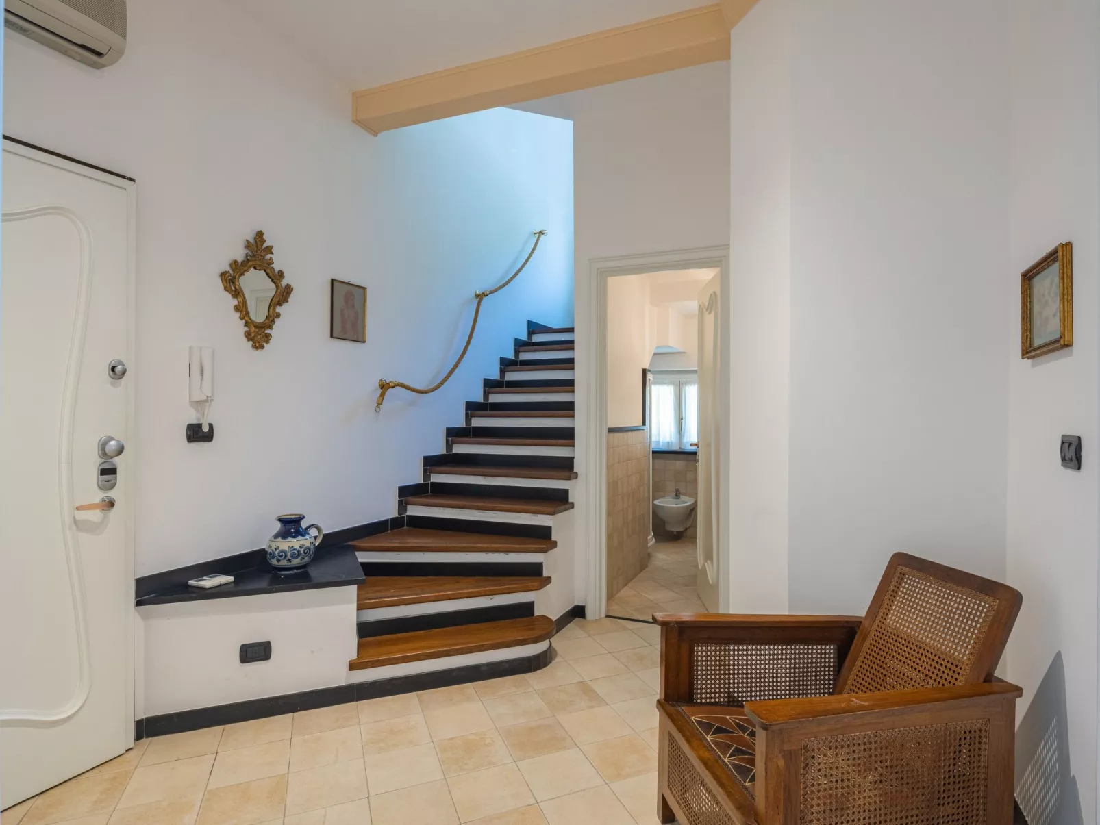 Casa del Leone II-Inside