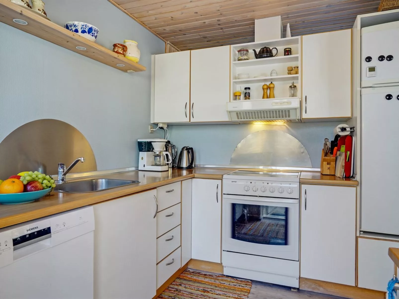 "Safir" - 800m from the sea-Inside