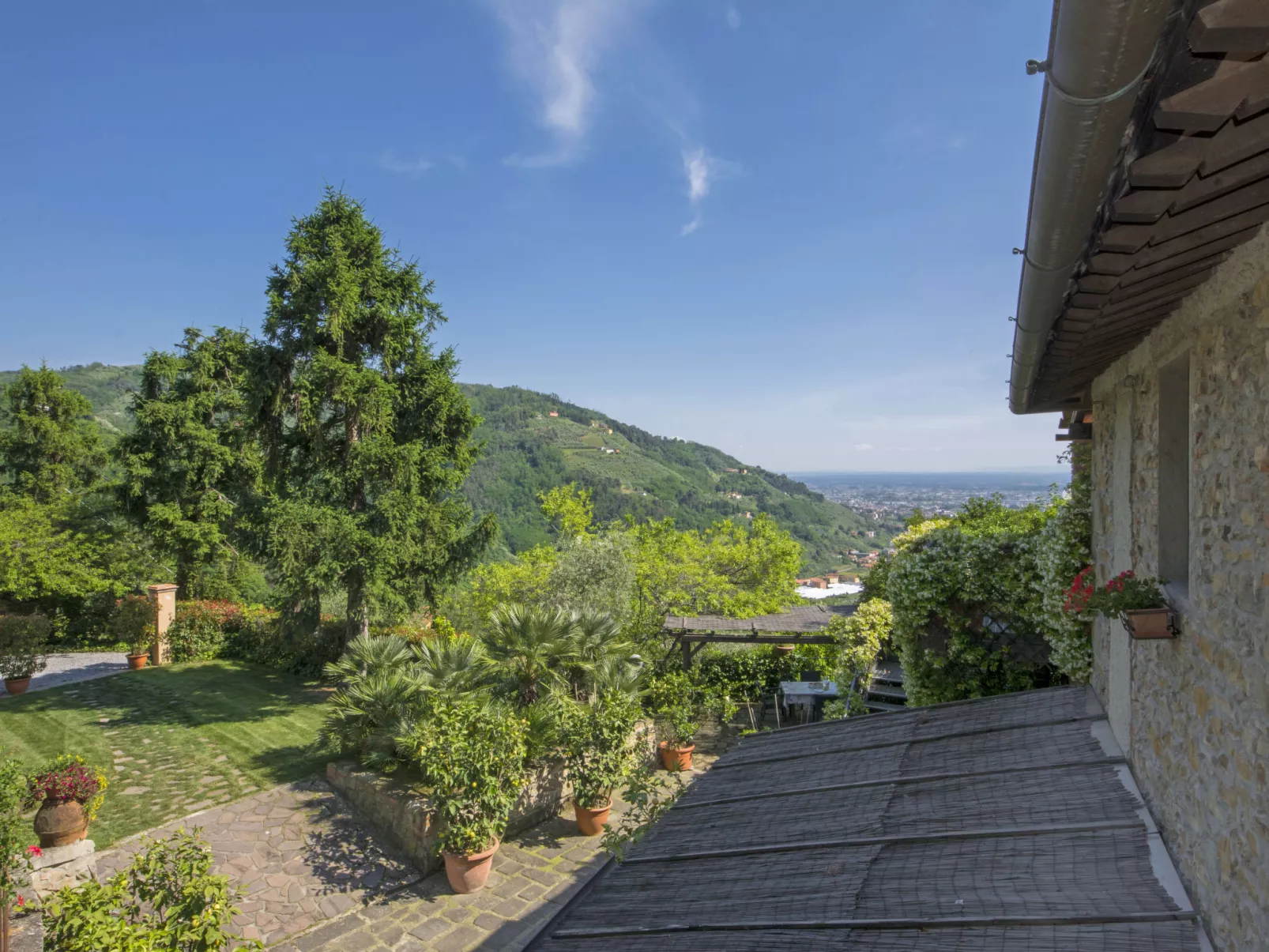 Santa Margherita-Dehors