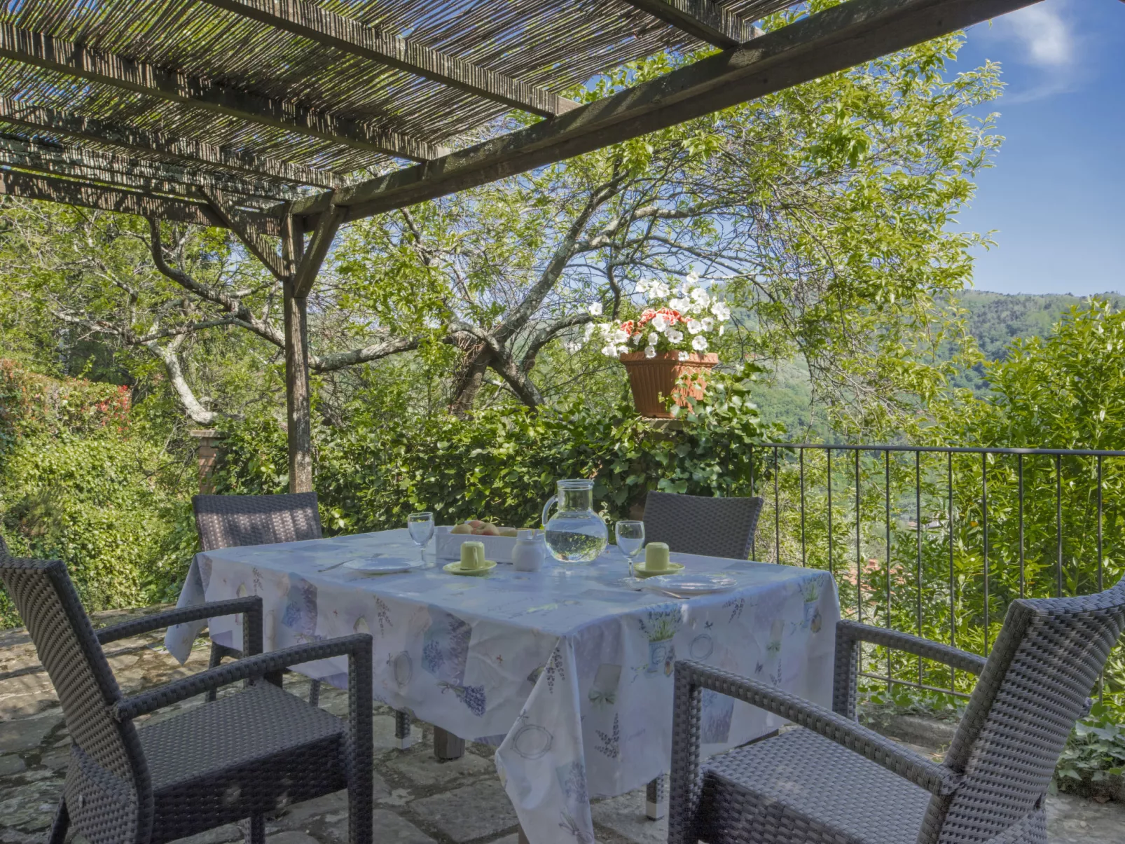 Santa Margherita-Dehors