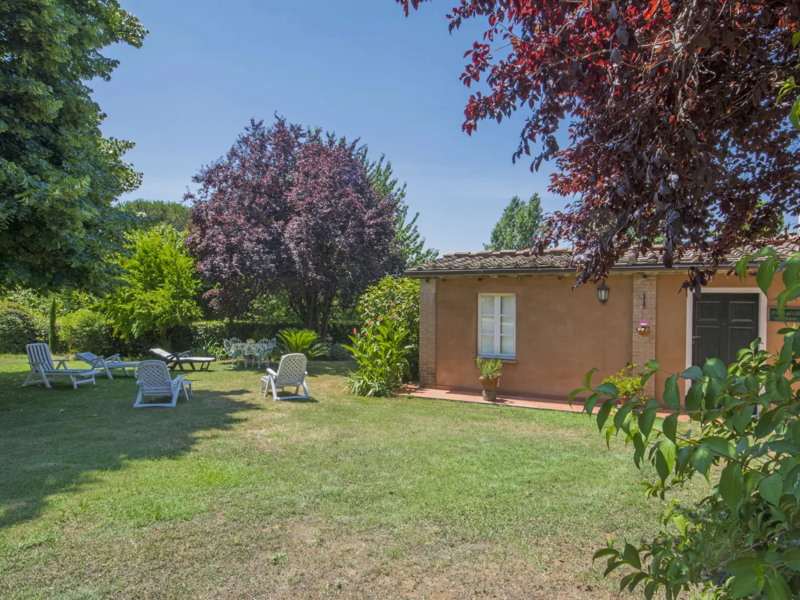 Il Fienile del Colle-Outside