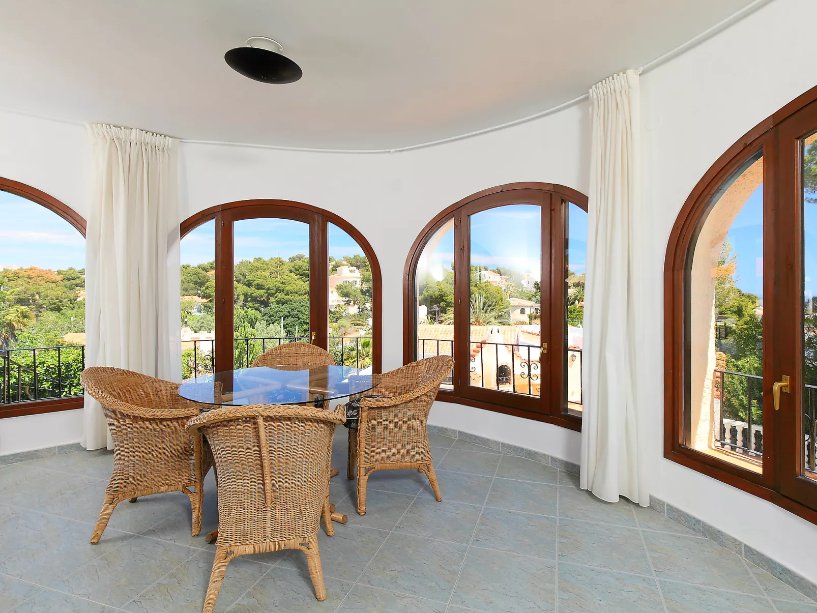 Balcon al Mar-Dedans
