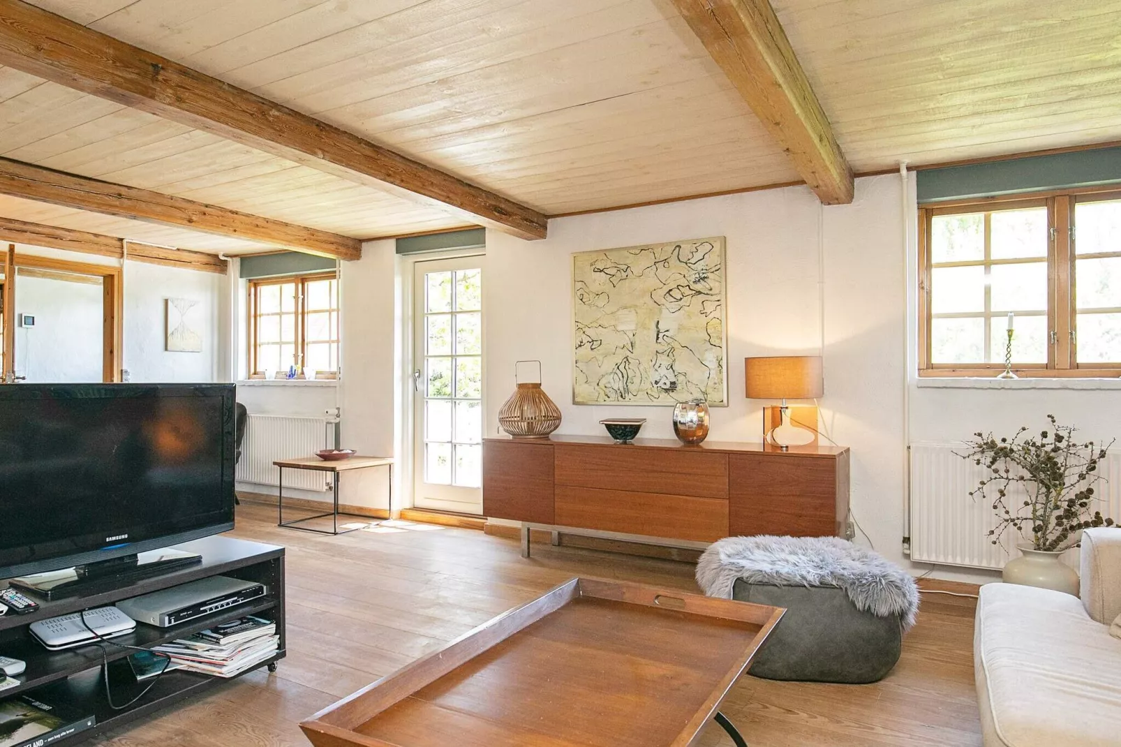 Idyllic Countryside Retreat-By Traum-Indoor
