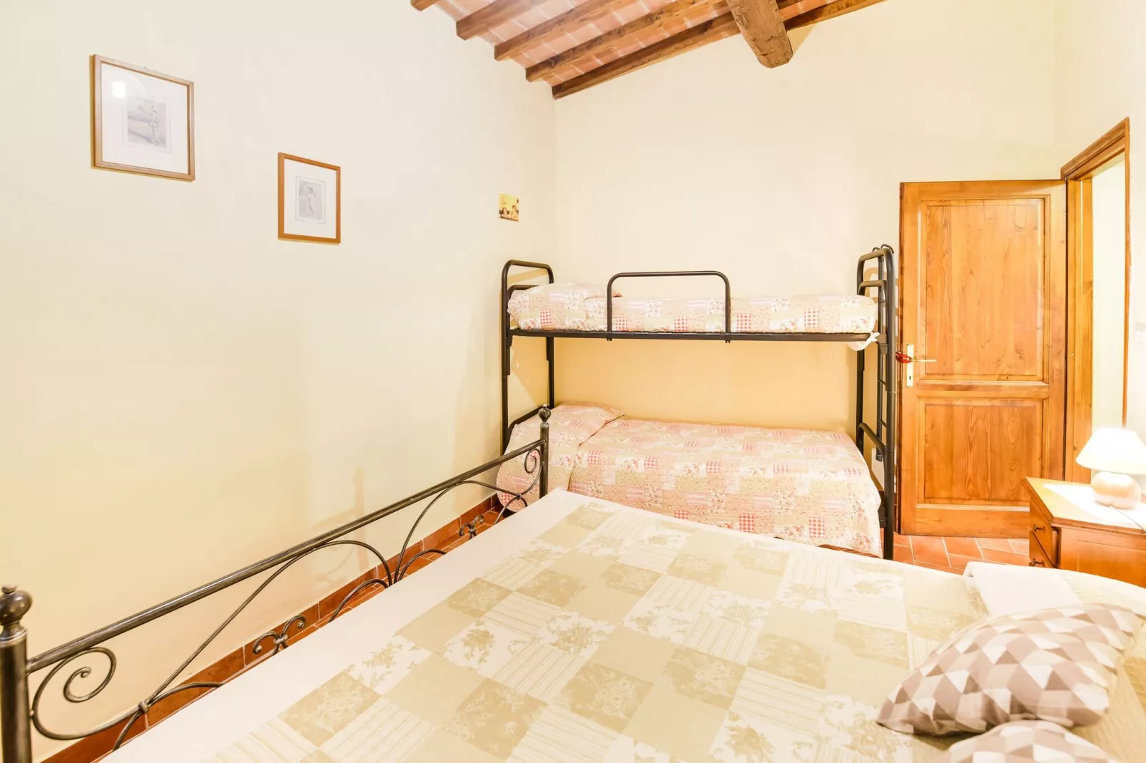 Cristina-Bedroom