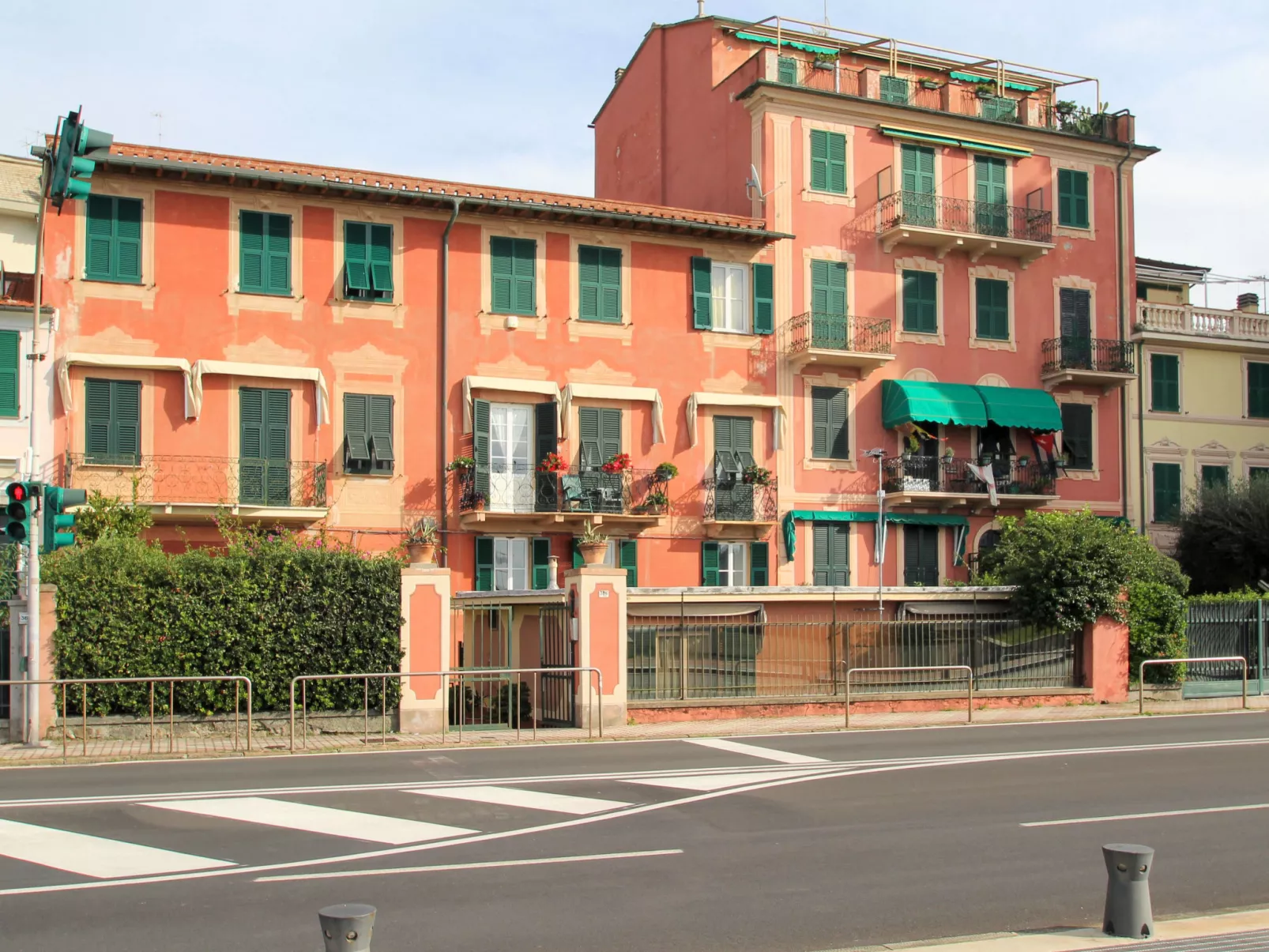 Casa Lambruschini-Outside