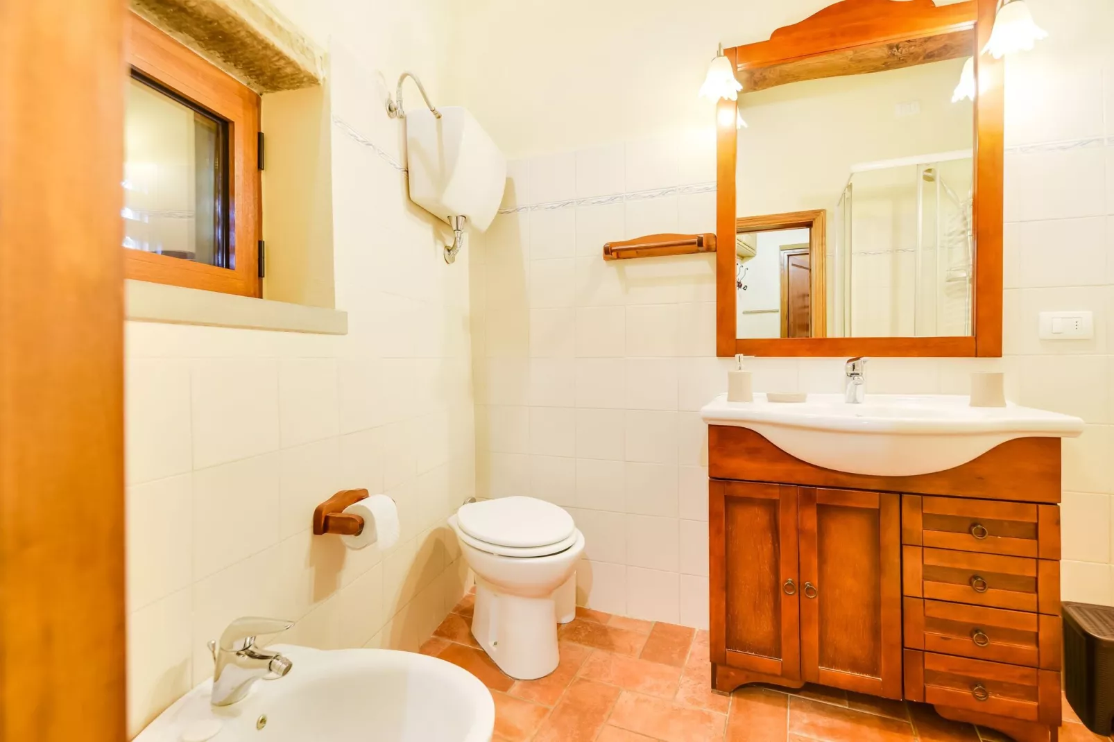 Cristina-Bathroom