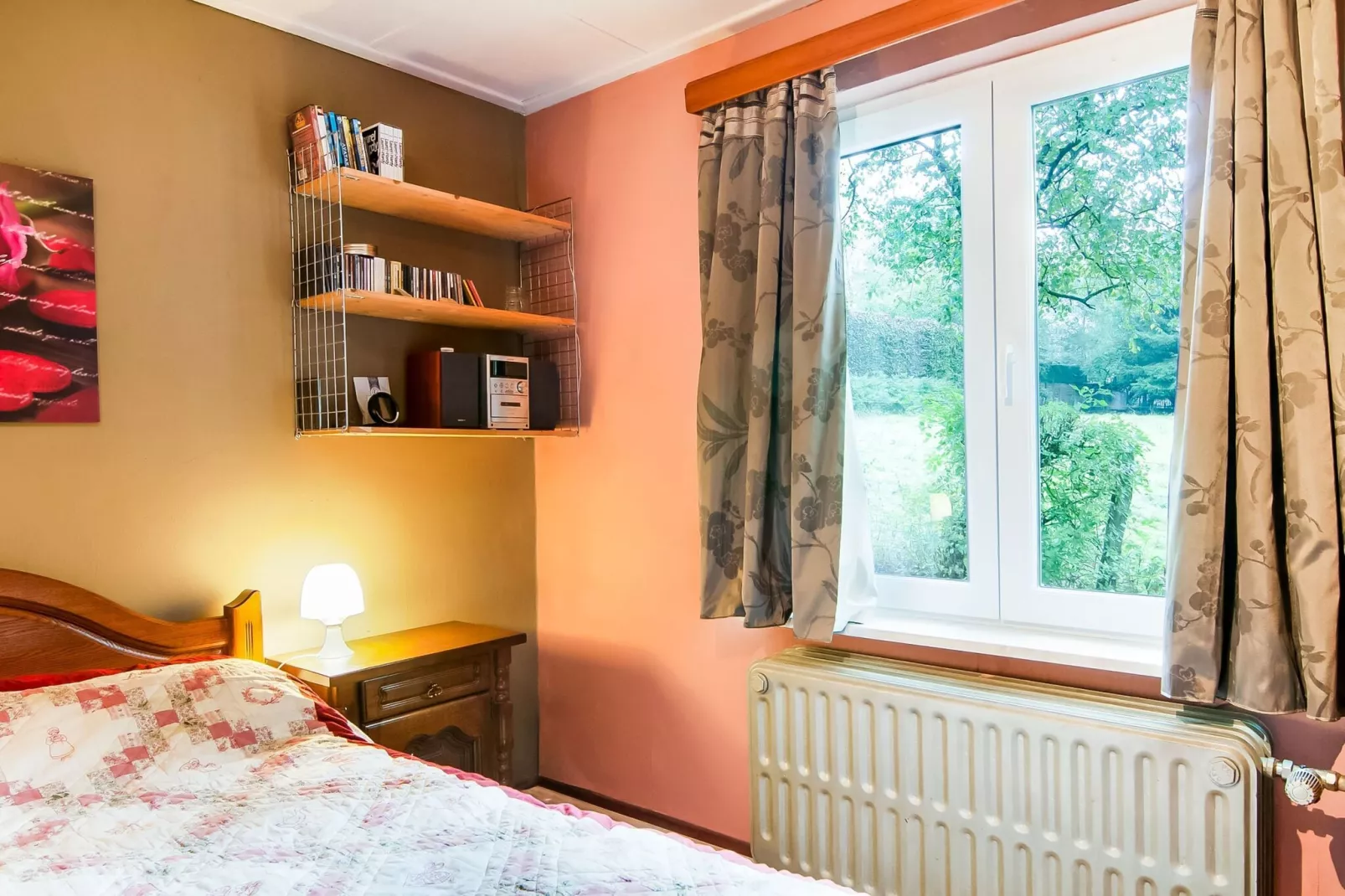 Au bout de l'Ardenne-Bedroom