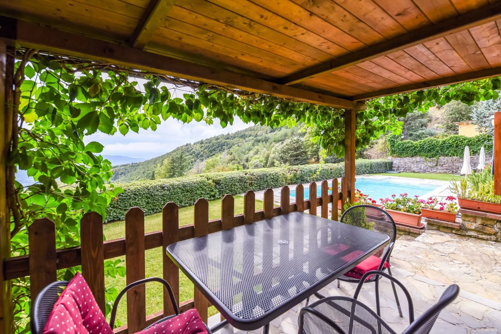 Cristina-Terrace balcony