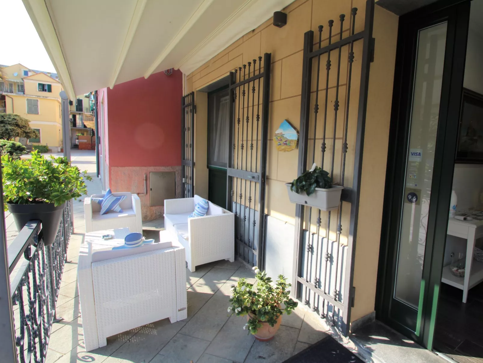 Fronte Mare-Outside