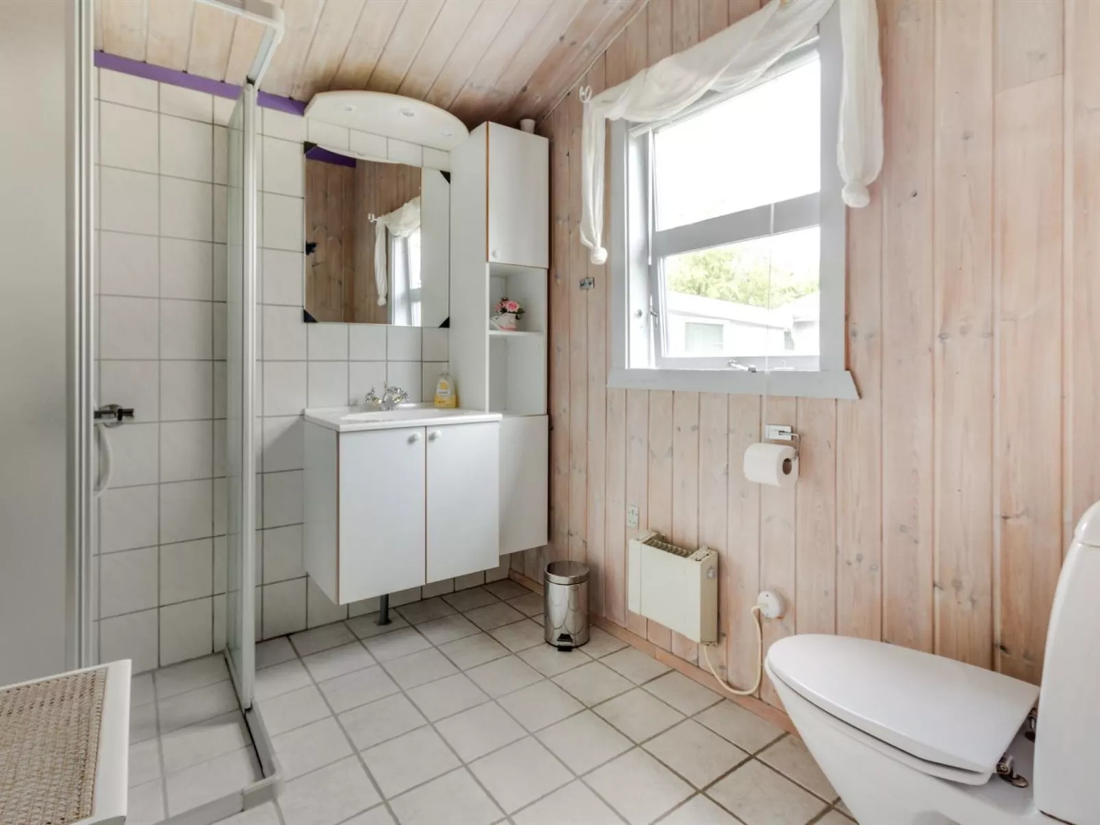 "Anniesette" - 1km from the sea-Inside