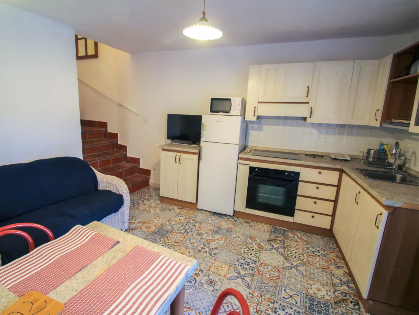 Casale-Inside