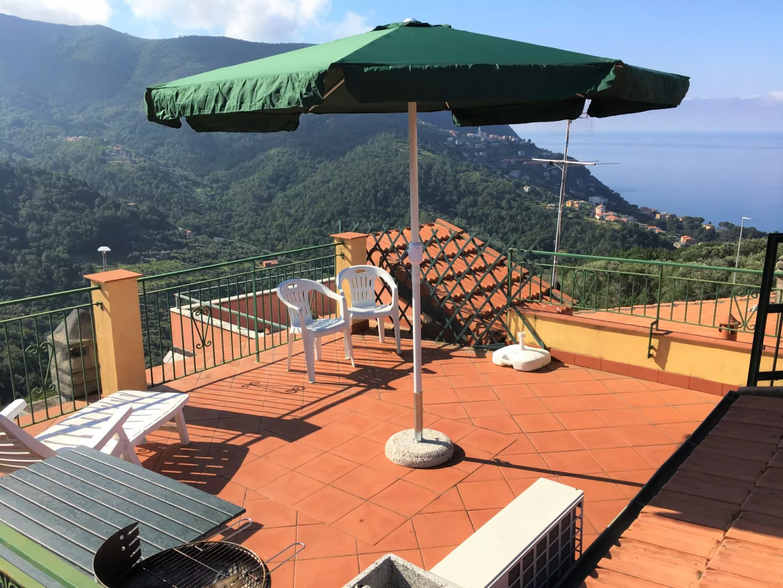 Casale-Outside