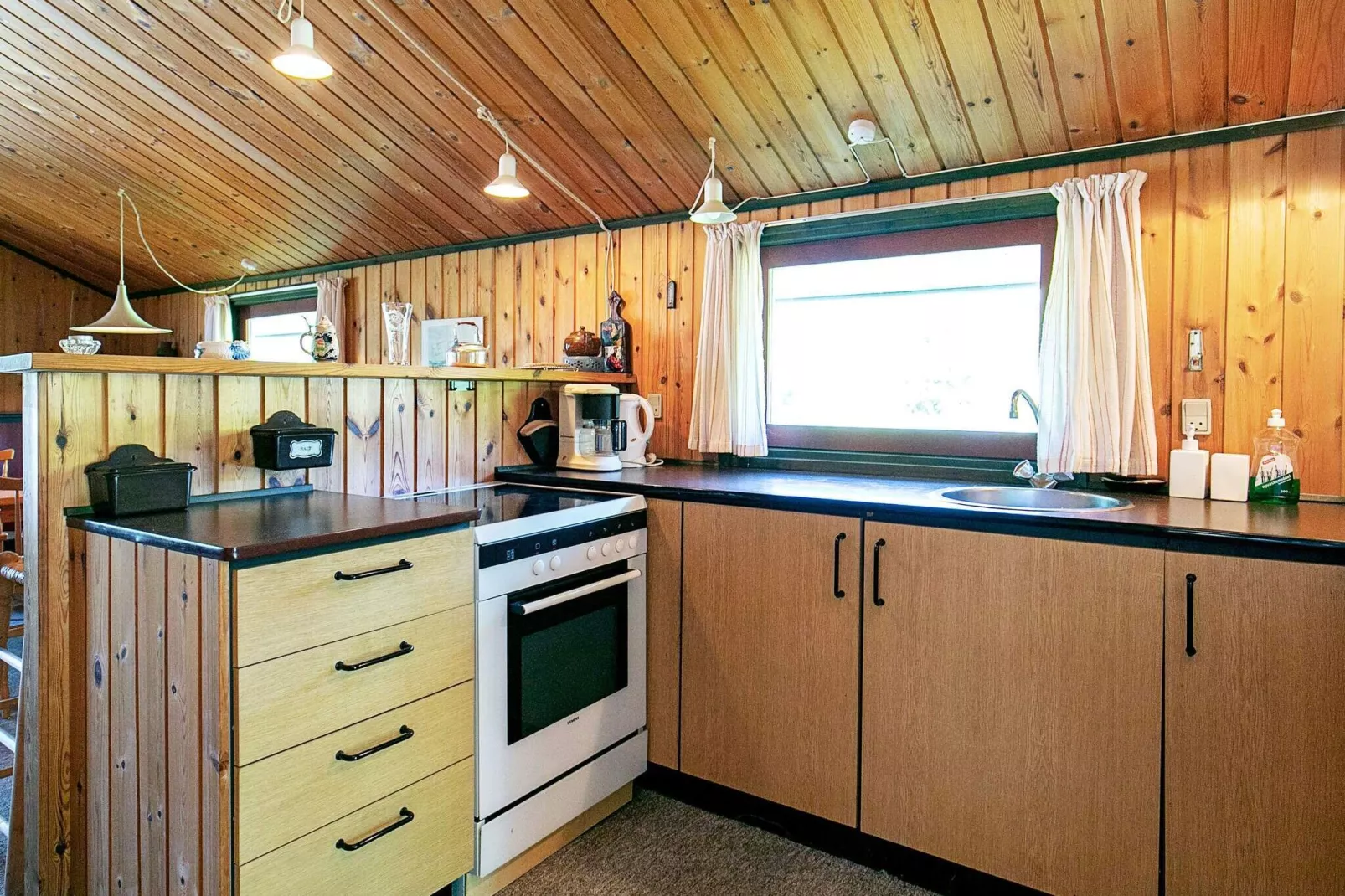 6 person holiday home in Ålbæk-Indoor