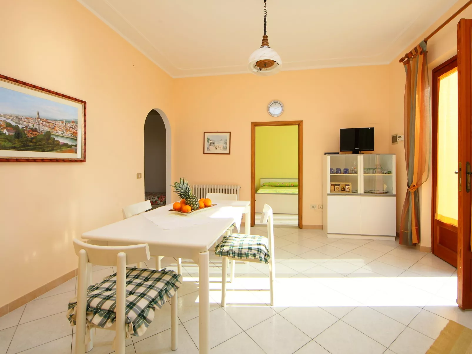 Il Cipresso-Inside