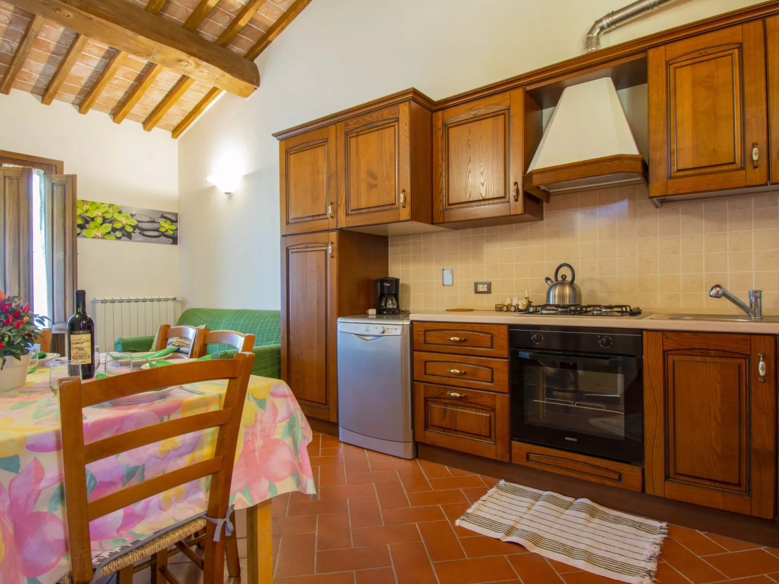 Borgo Fontana-Inside