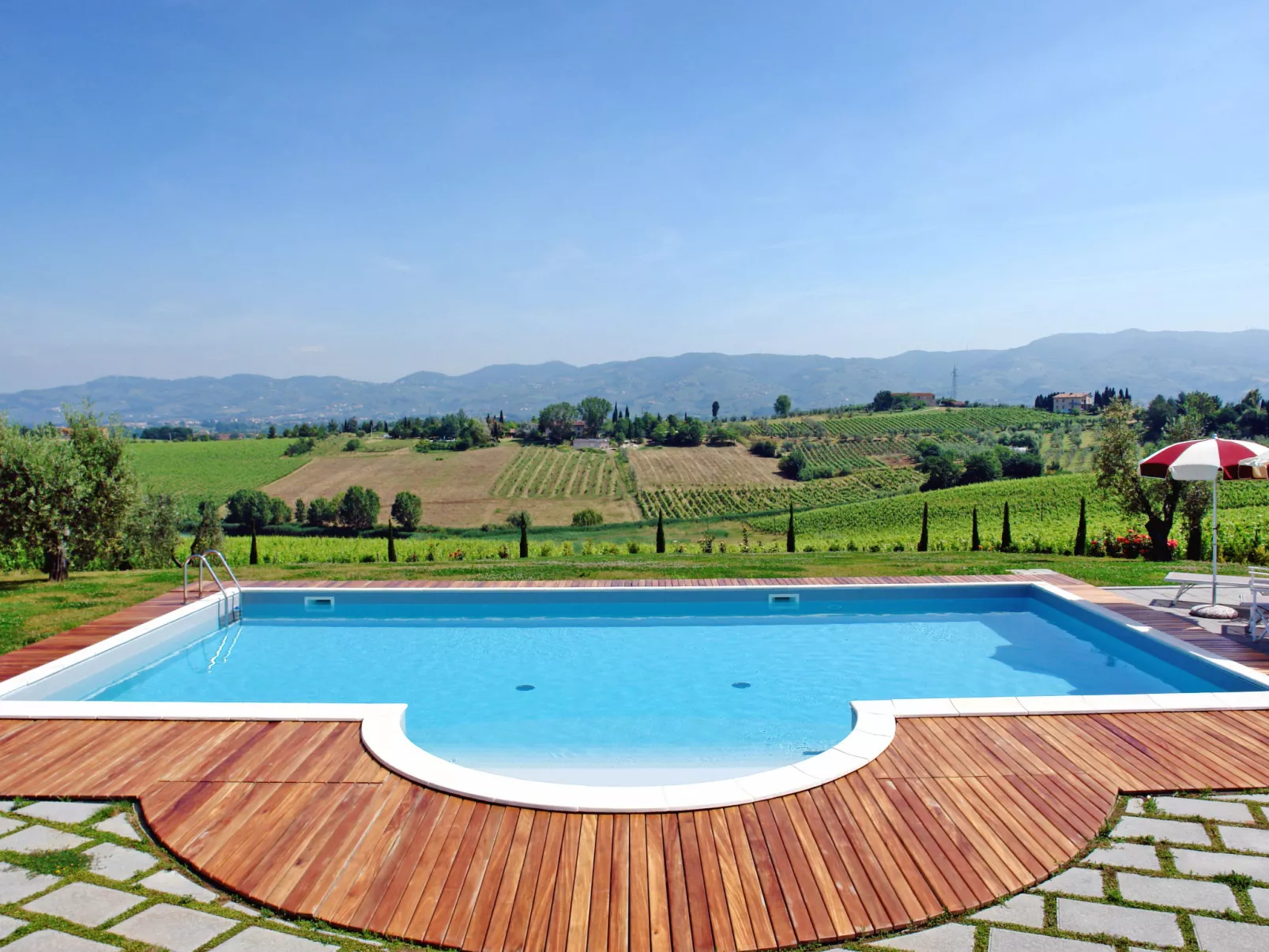 Borgo Fontana-Outside