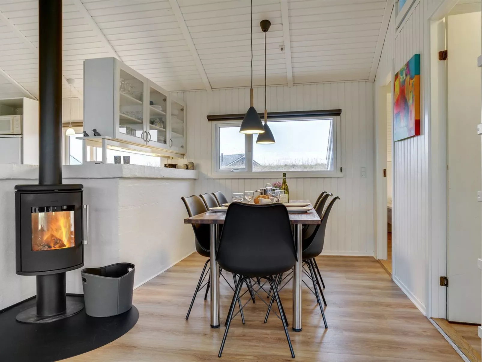 "Hilkka" - 500m from the sea-Inside