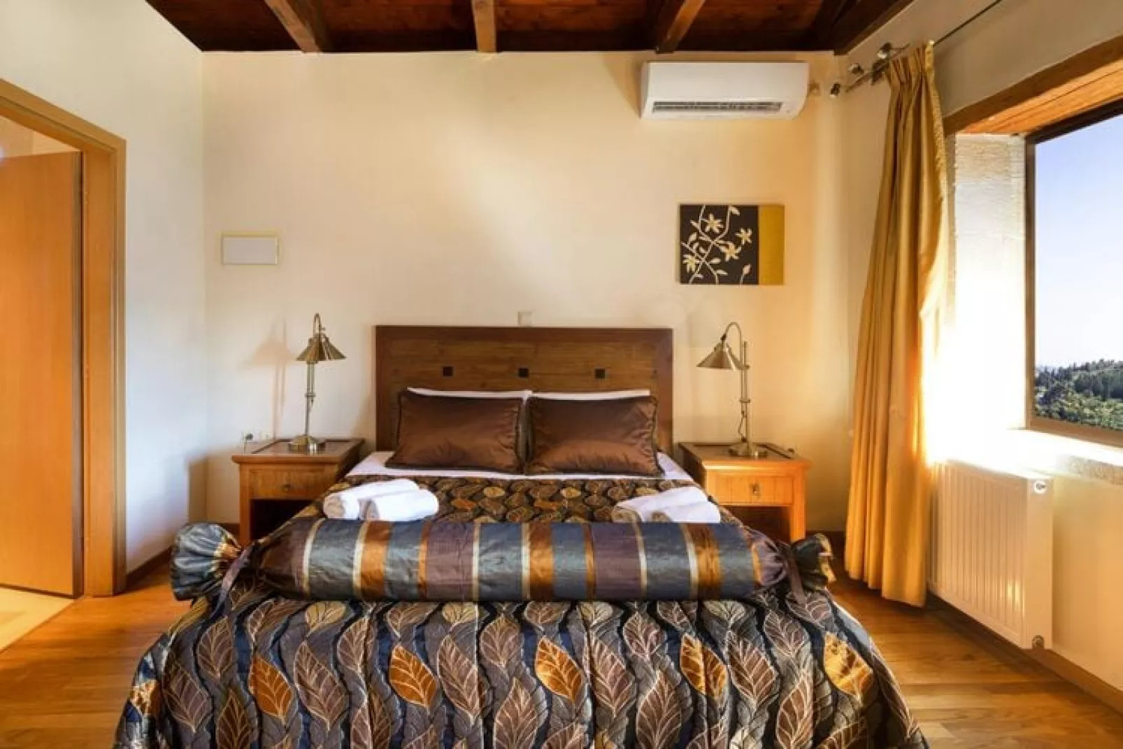 Holiday home, Maheri-Villa Aladanos-Schlafzimmer