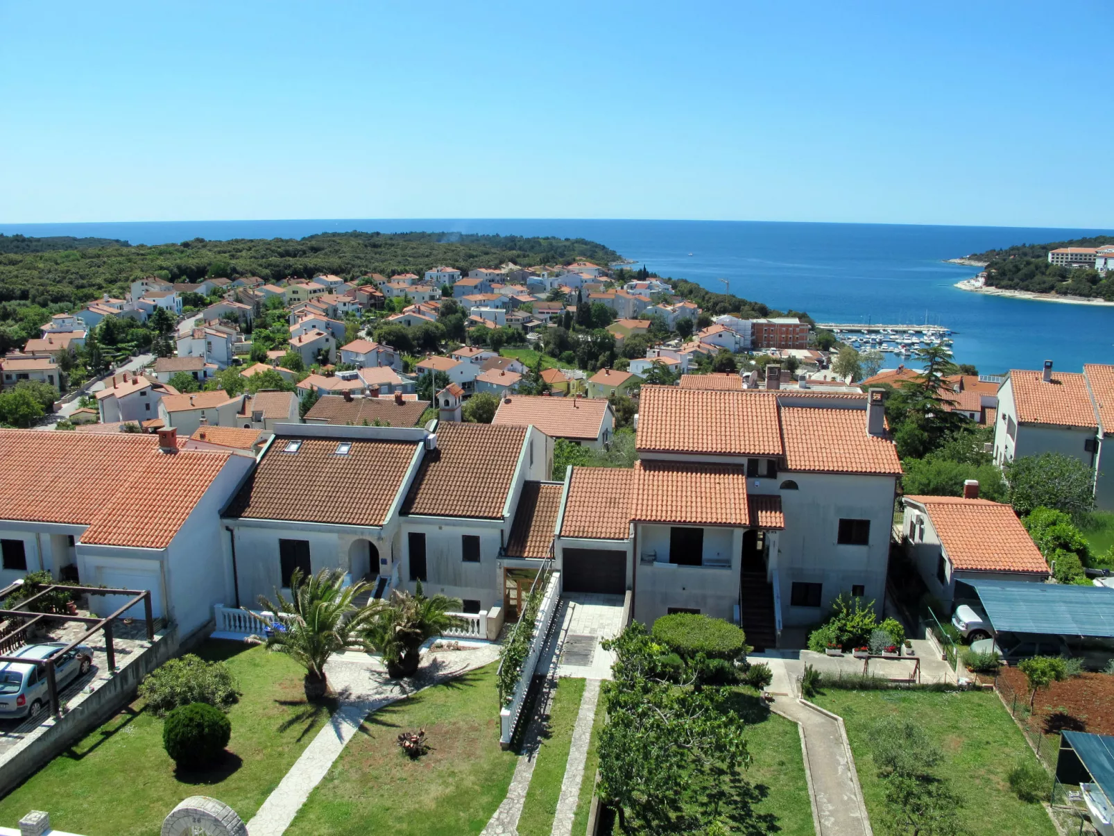 Villa Ursa-Outside