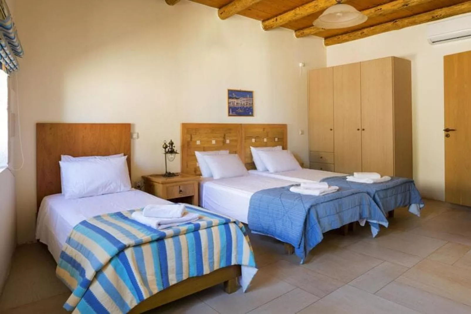 Holiday home, Maheri-Villa Aladanos-Schlafzimmer