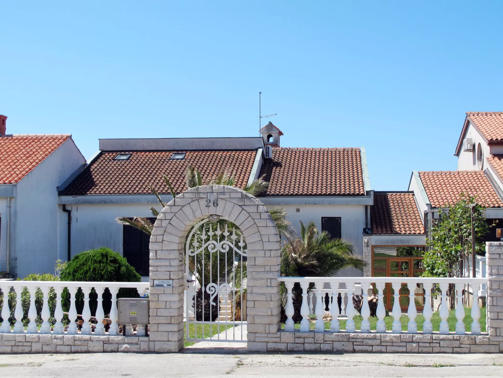 Villa Ursa-Outside