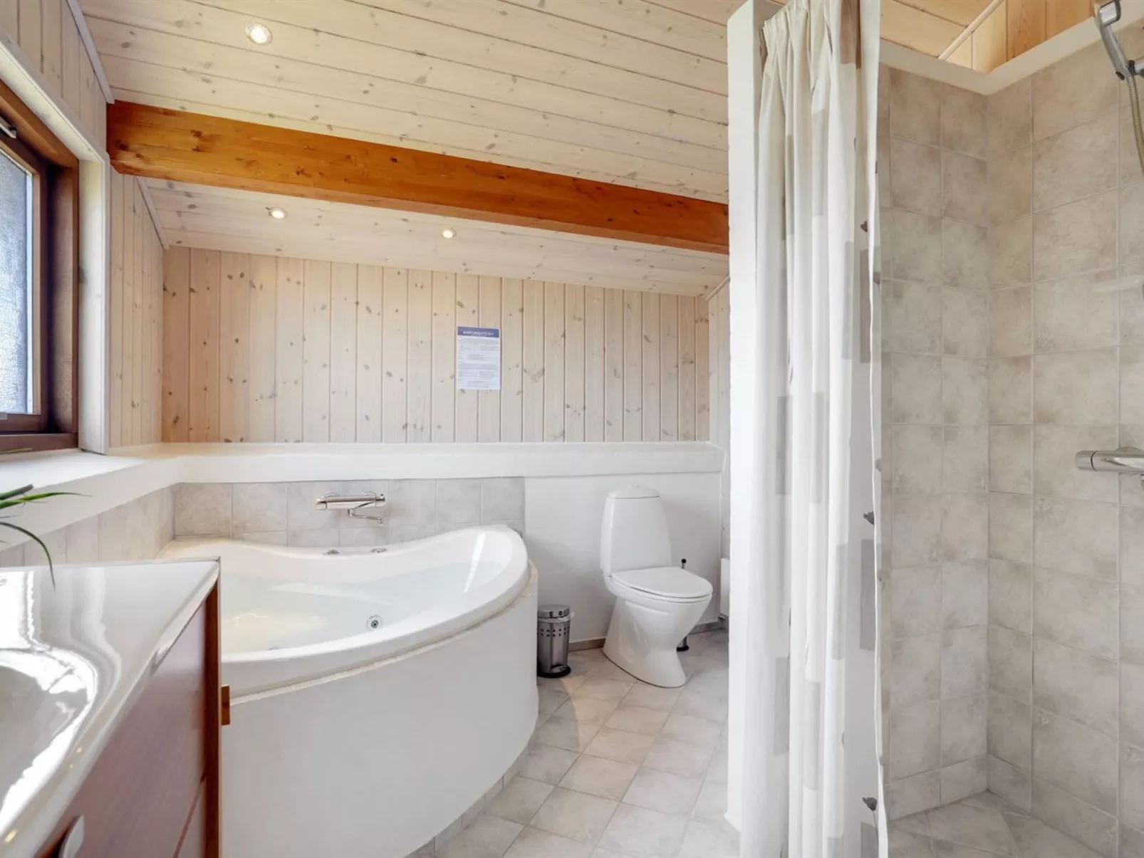"Tjarko" - 150m from the sea-Inside