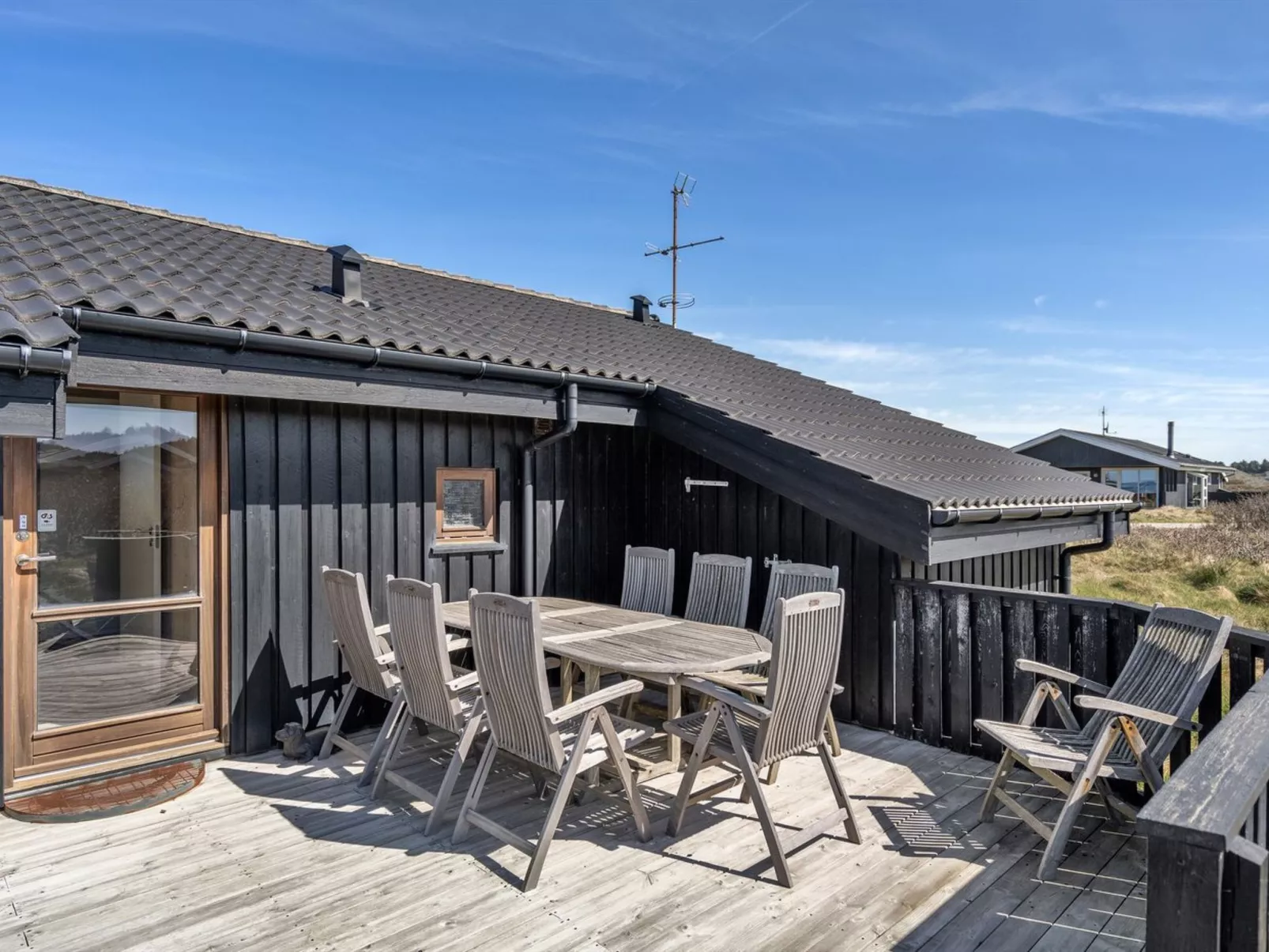"Tjarko" - 150m from the sea-Outside