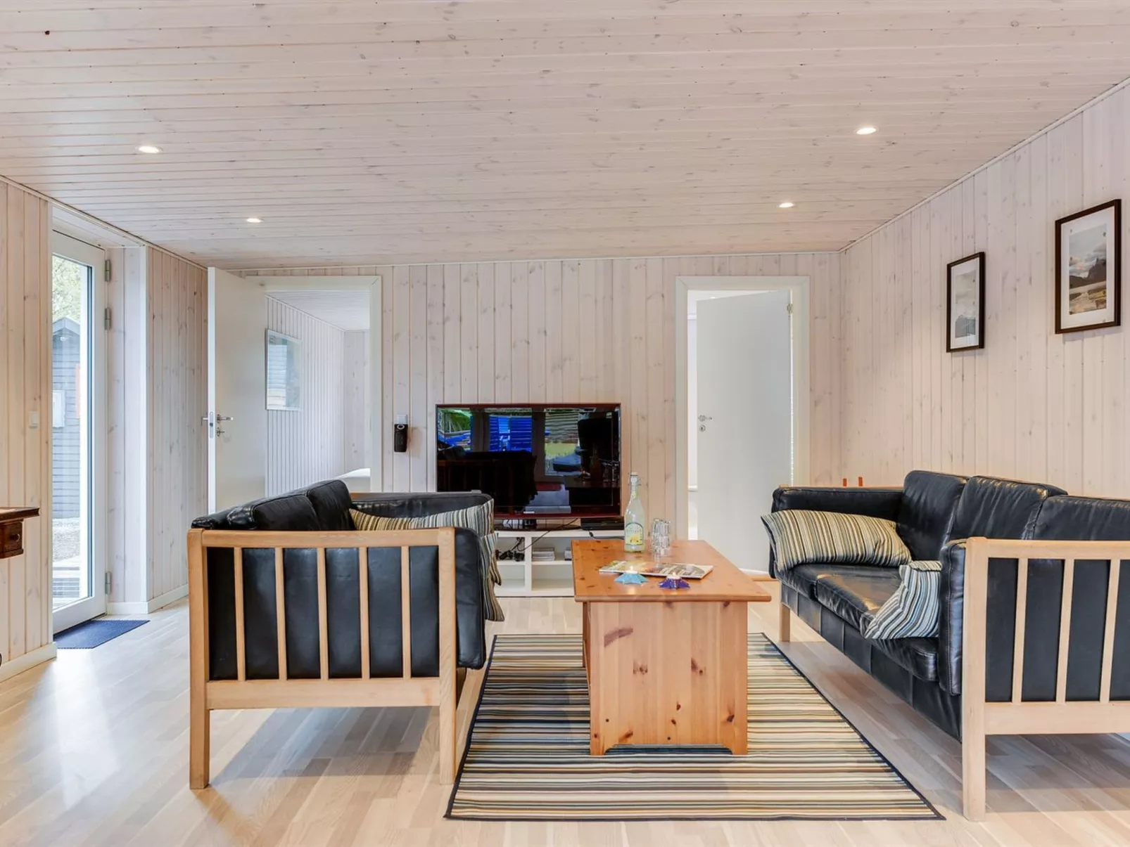 "Hardina" - 300m from the sea-Drinnen