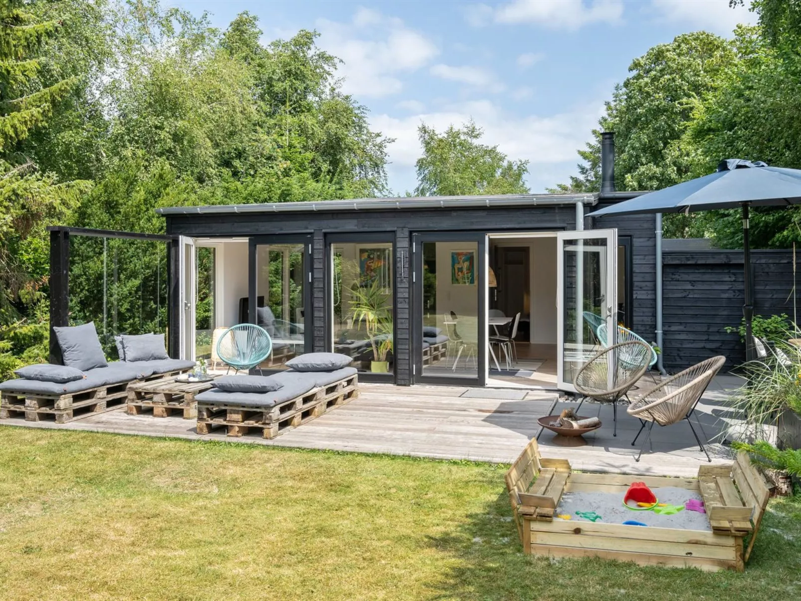"Edin" - 400m from the sea-Draußen