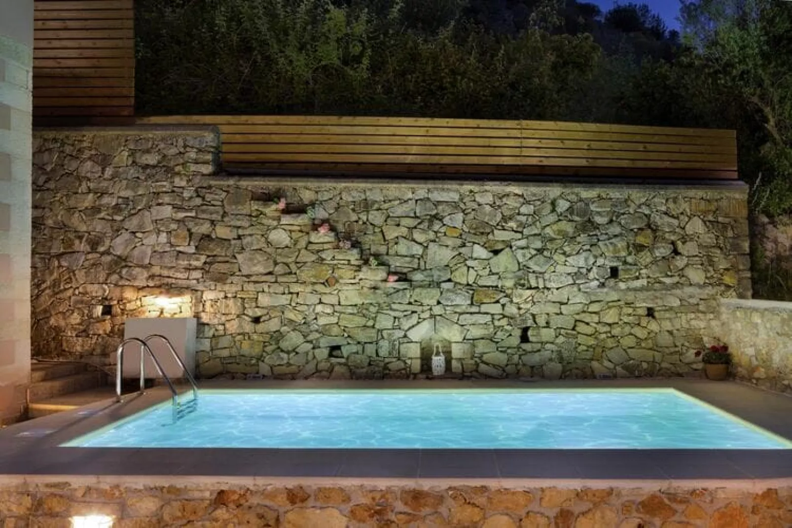 Holiday home, Maheri-Villa Aladanos-Schwimmbad