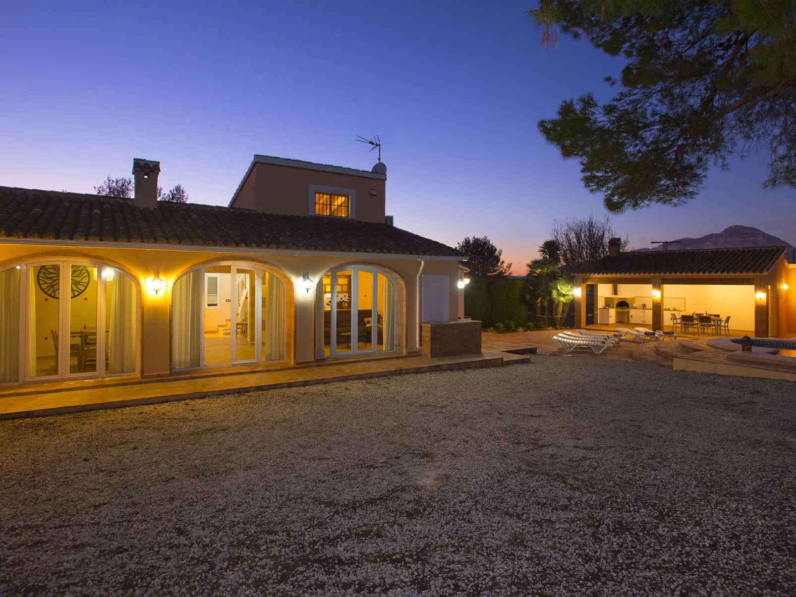 Villa Armonia-Outside