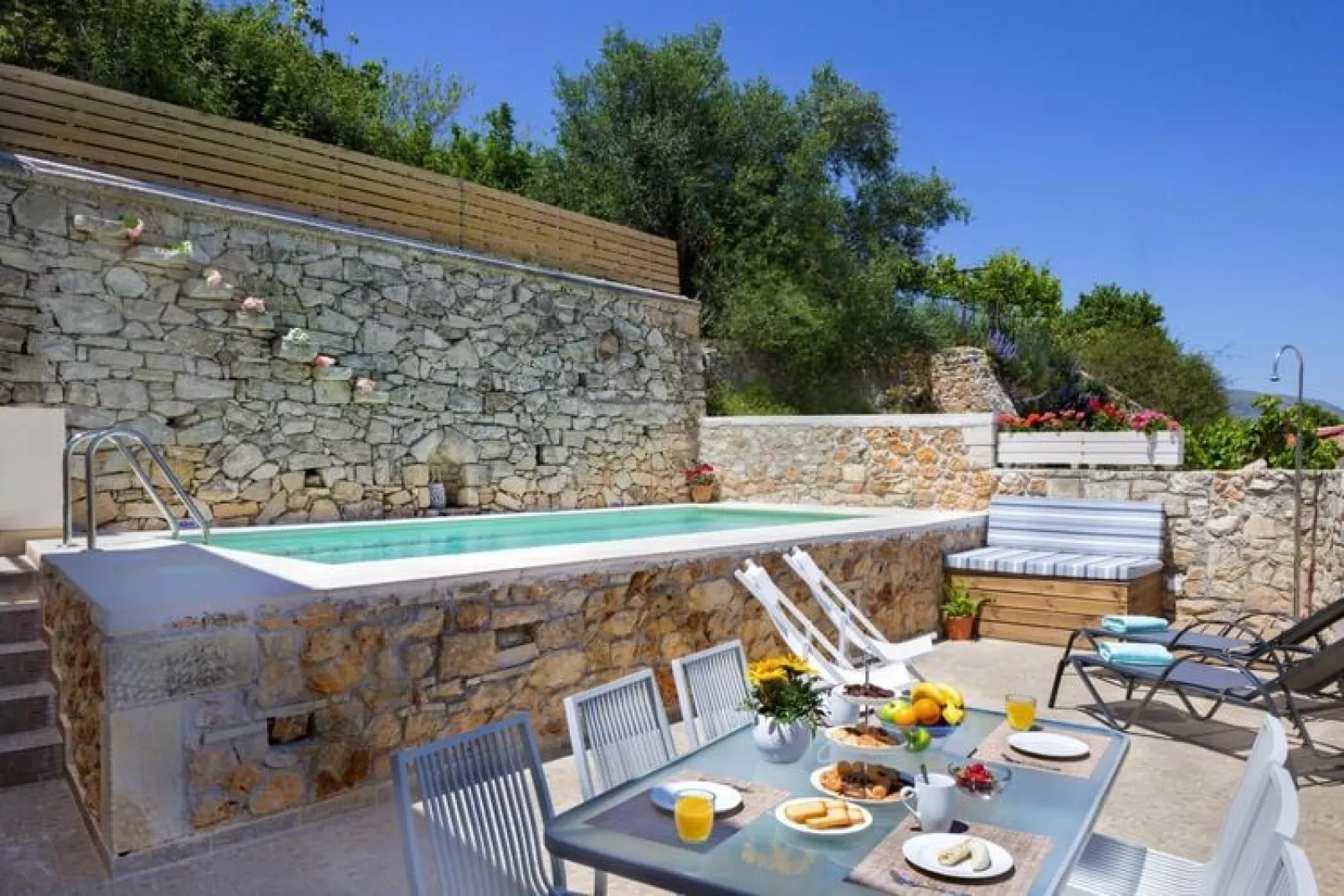 Holiday home, Maheri-Villa Aladanos-Schwimmbad