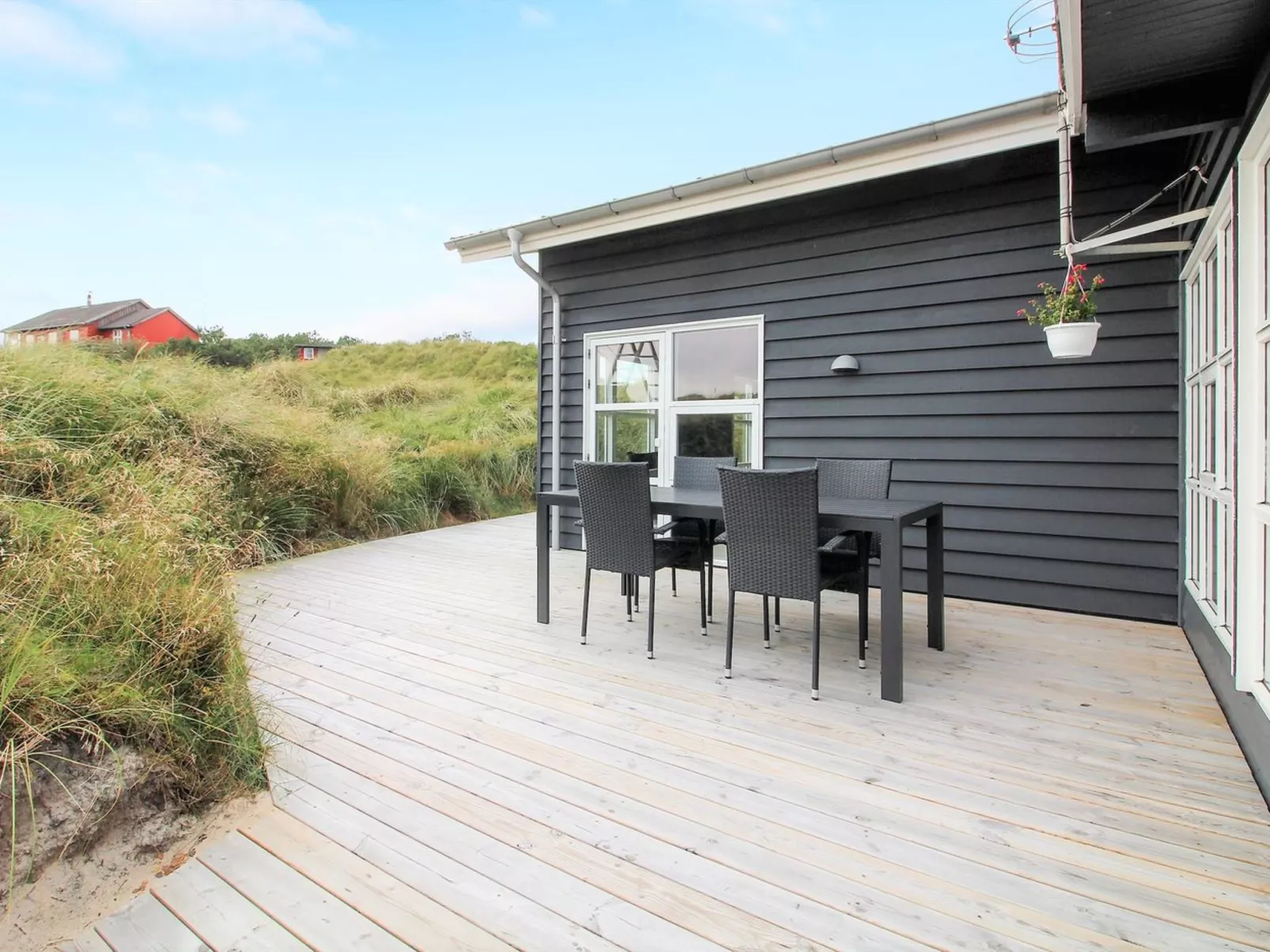 "Ottar" - 400m from the sea-Inside