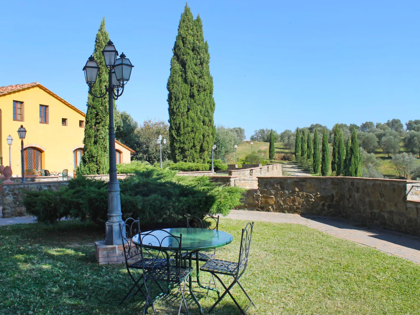 Montereggi-Dehors