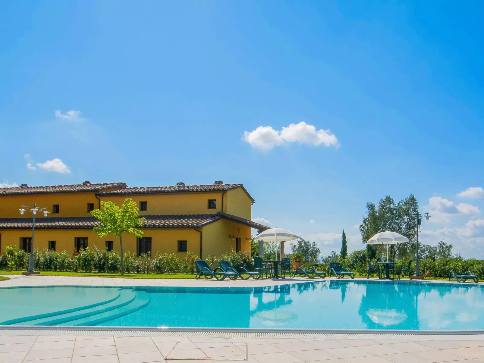 Il Casale-Outside