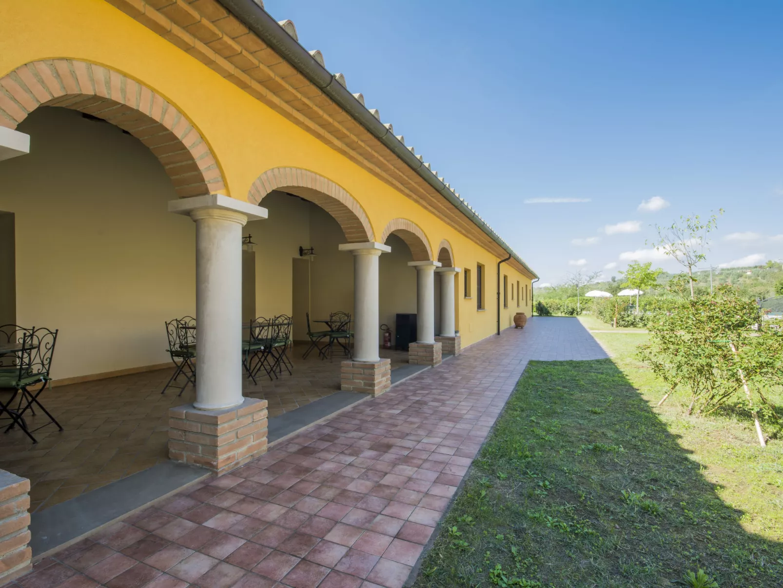 Il Casale-Outside