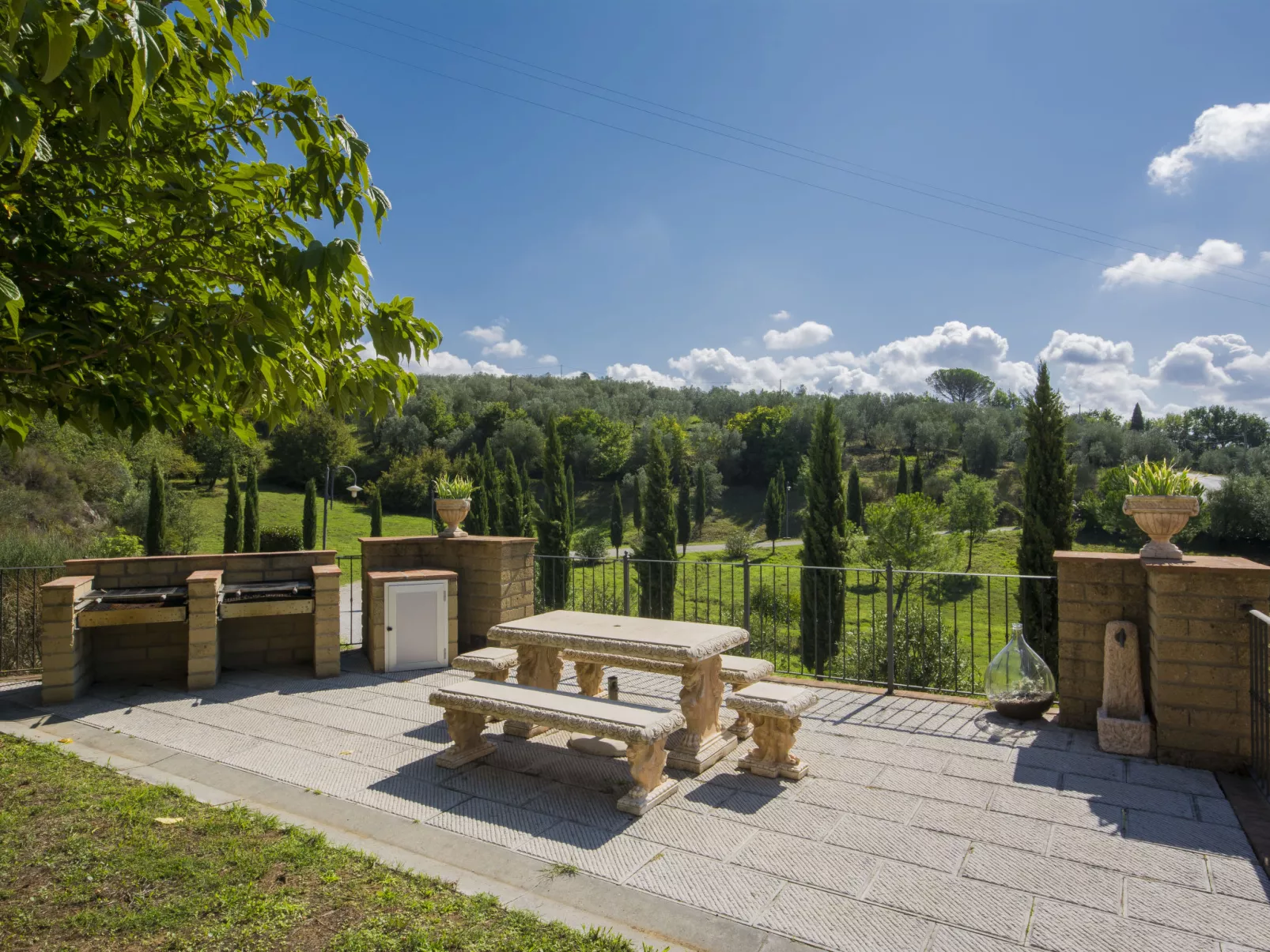 Il Casale-Outside