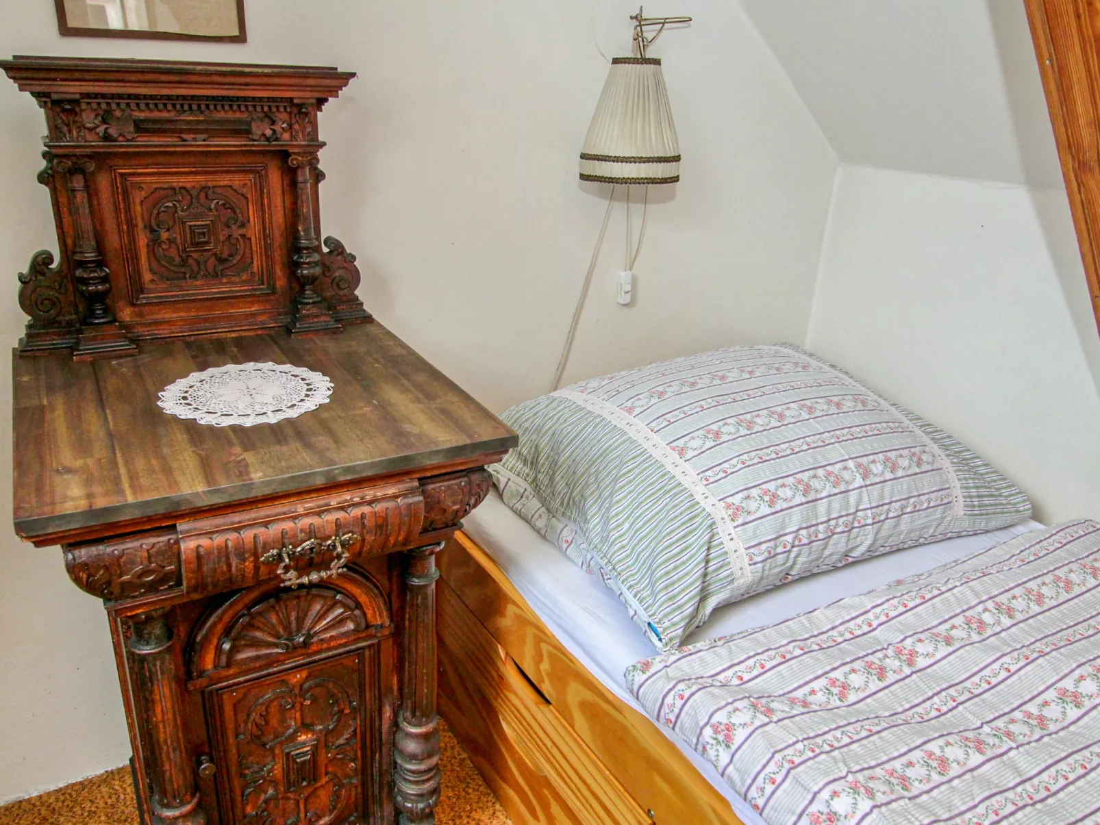 Prague Castle Duplex-Inside