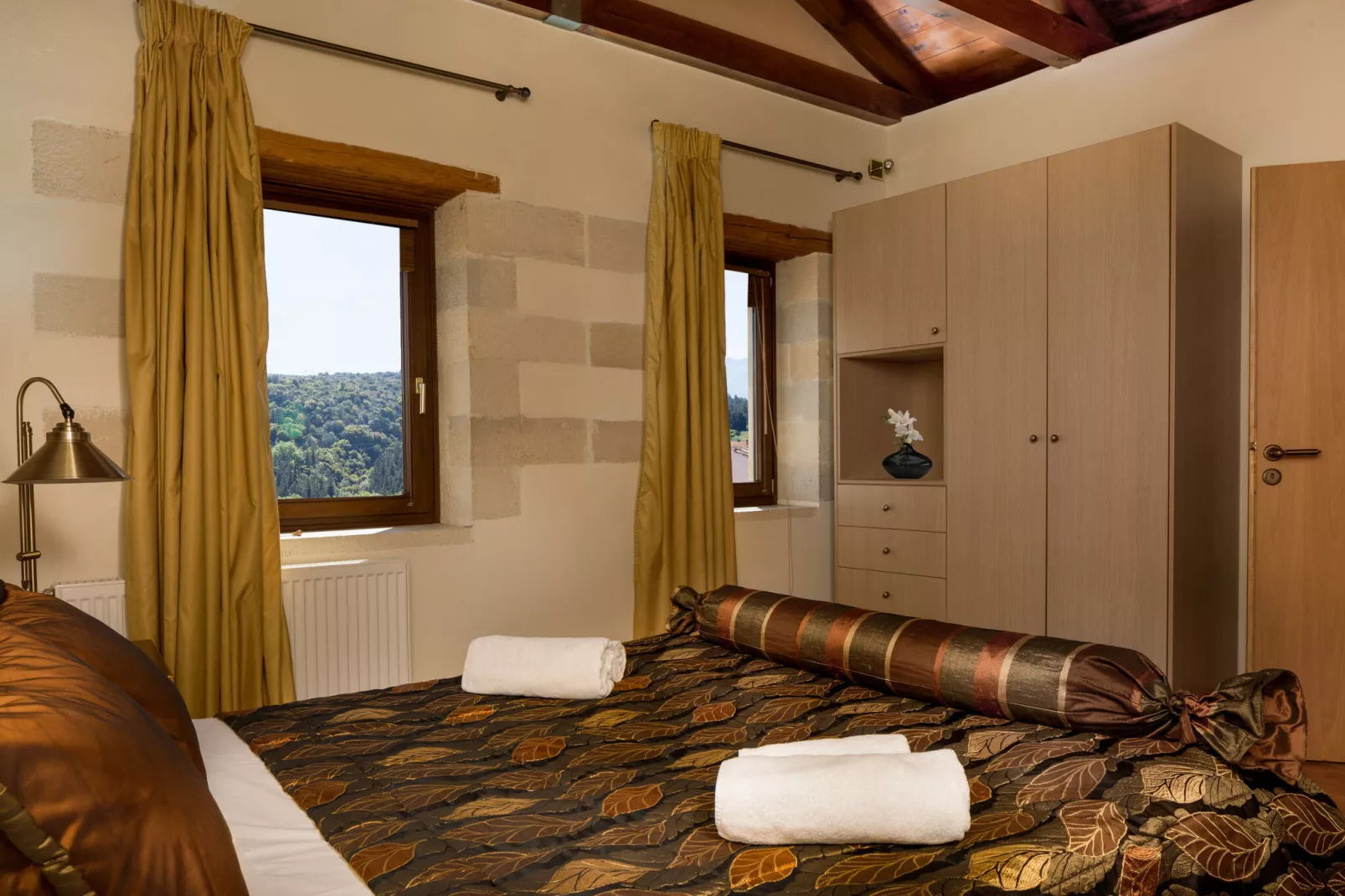 Holiday home, Maheri-Villa Aladanos-Schlafzimmer