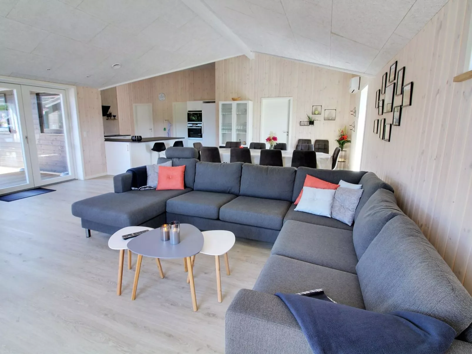 "Tahvo" - 3.3km from the sea-Dedans
