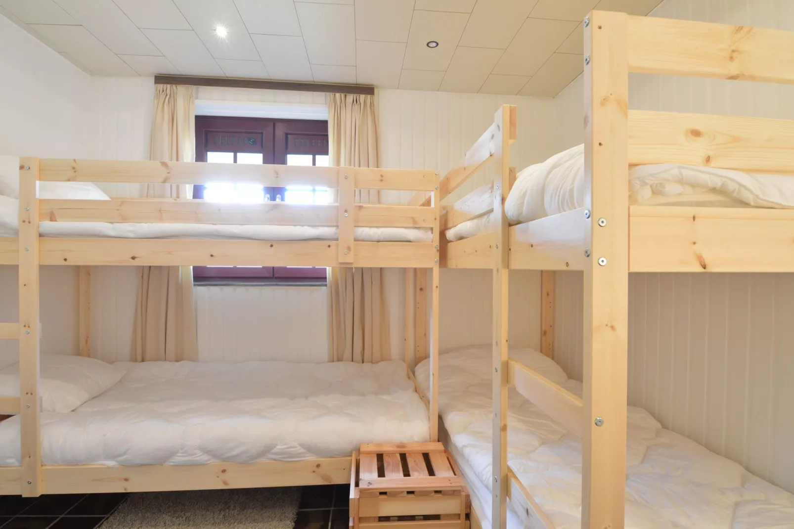 Son de l'Our-Bedroom