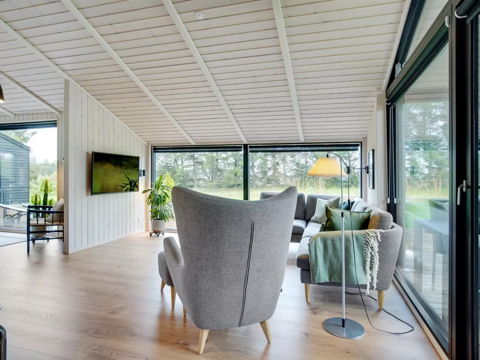 "Talitha" - 1.5km from the sea-Inside