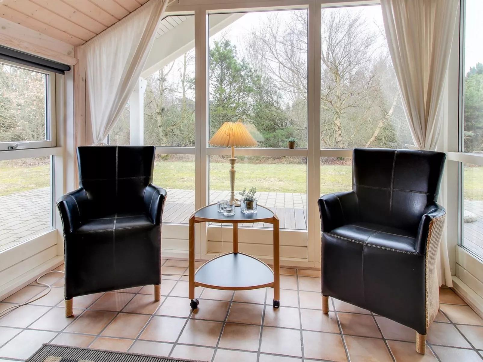 "Tovi" - 4km from the sea-Inside