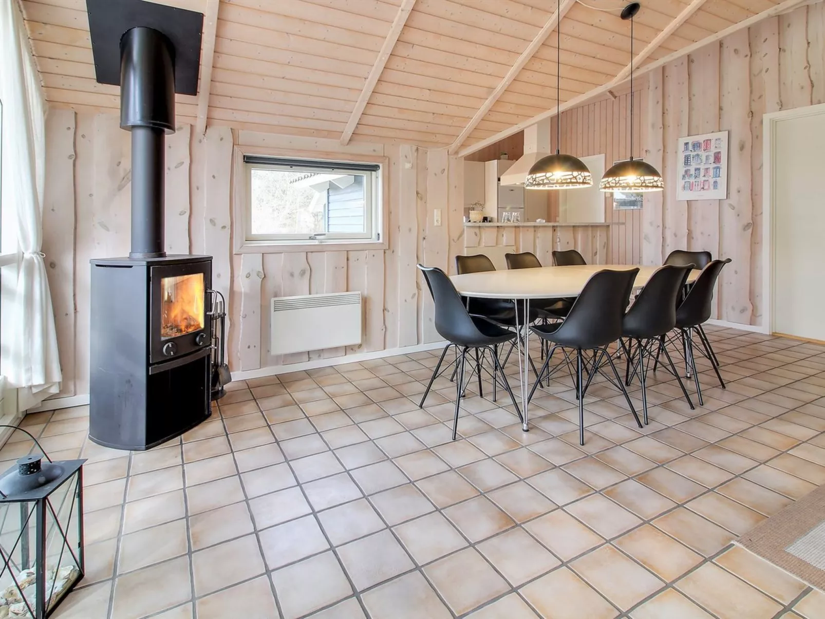 "Tovi" - 4km from the sea-Inside