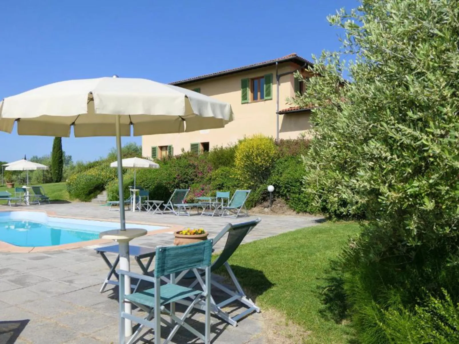Casalsole-Outside