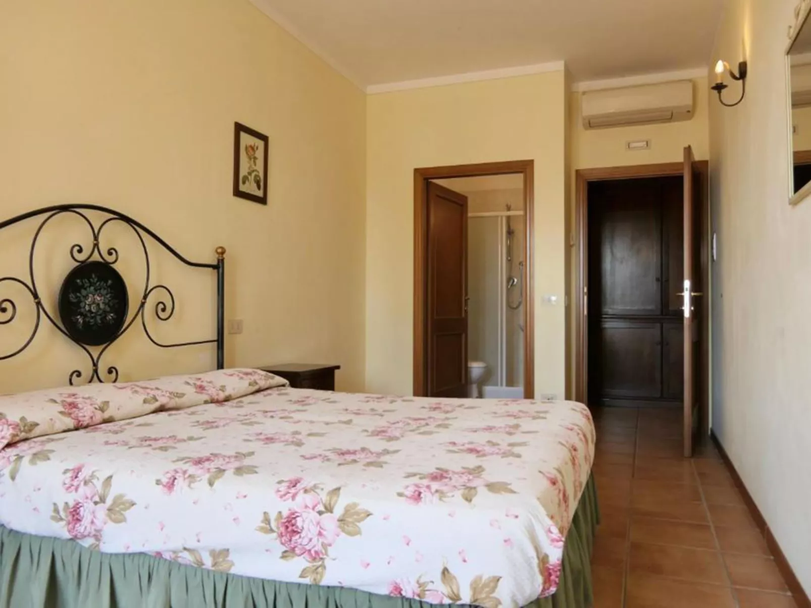 Casalsole-Inside
