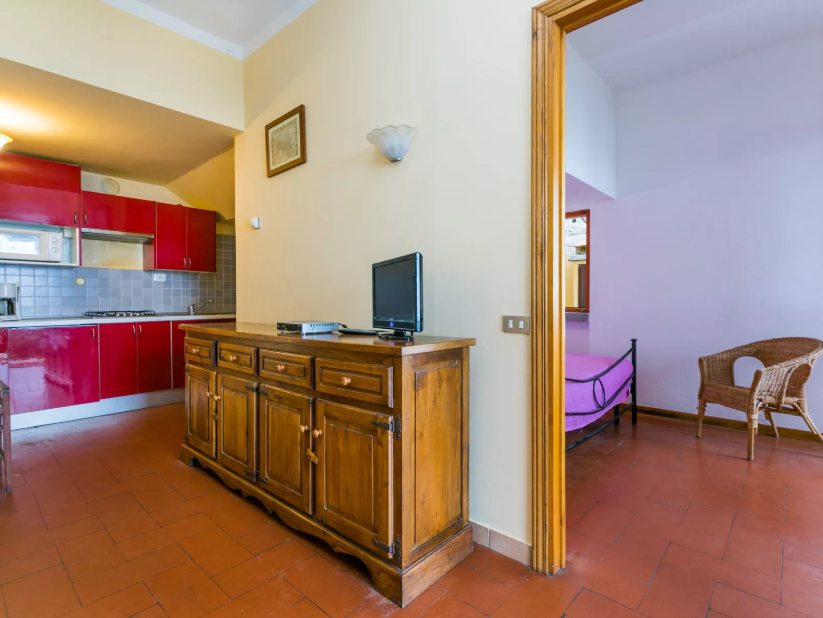 Agrifoglio-Inside