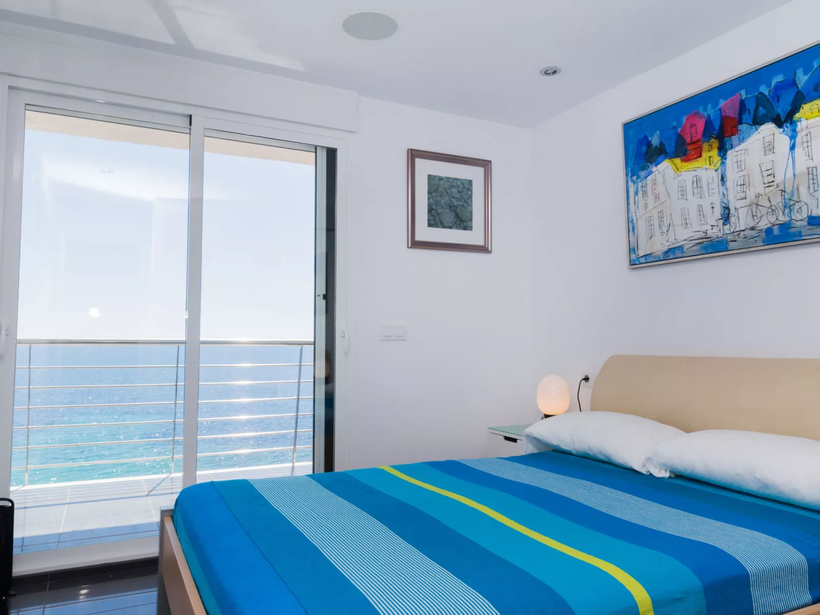Brisa al Mar-Inside