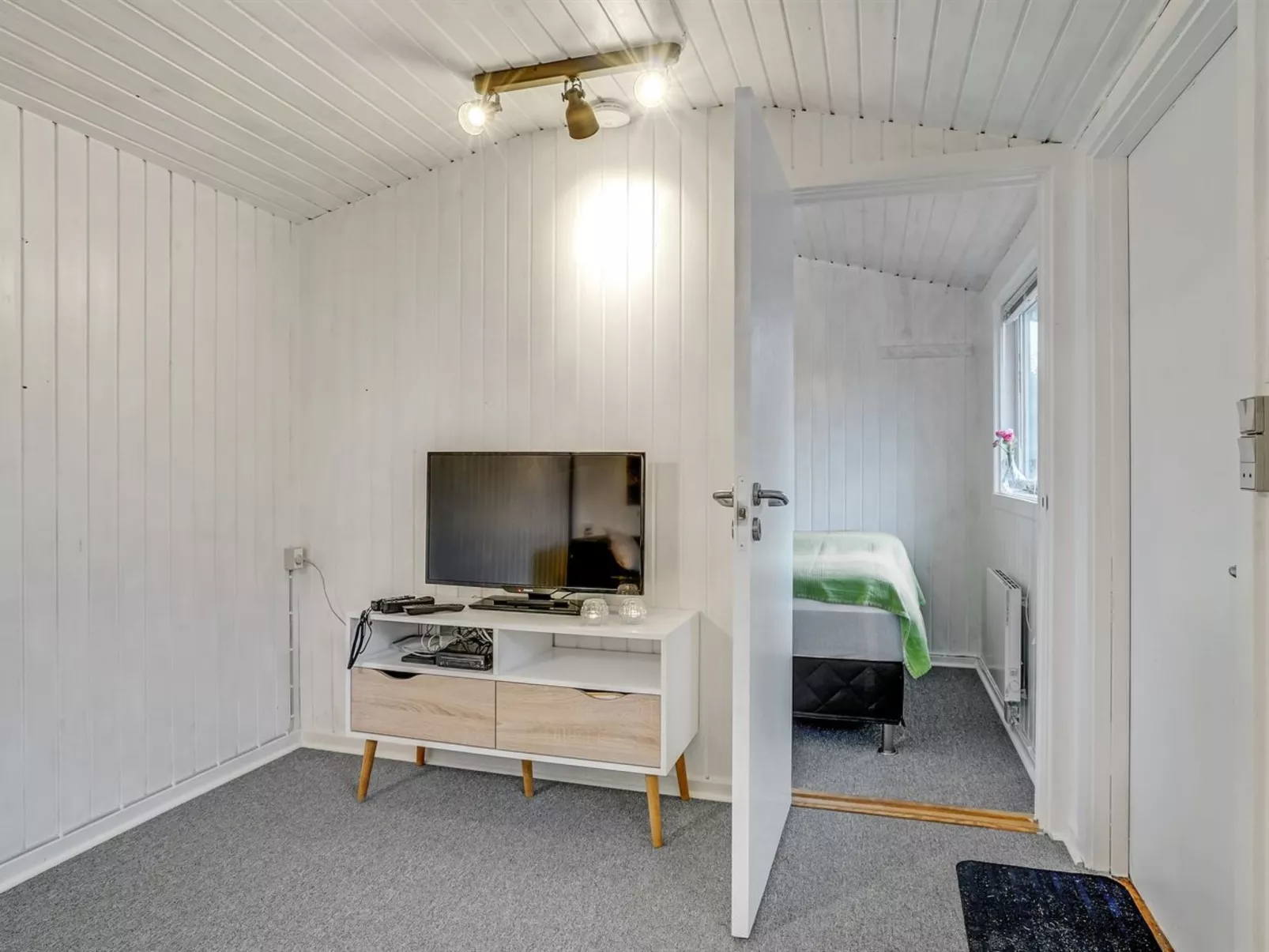 "Leonor" - 300m from the sea-Inside